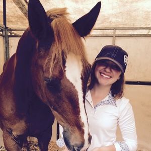 Meet your Posher, Bella